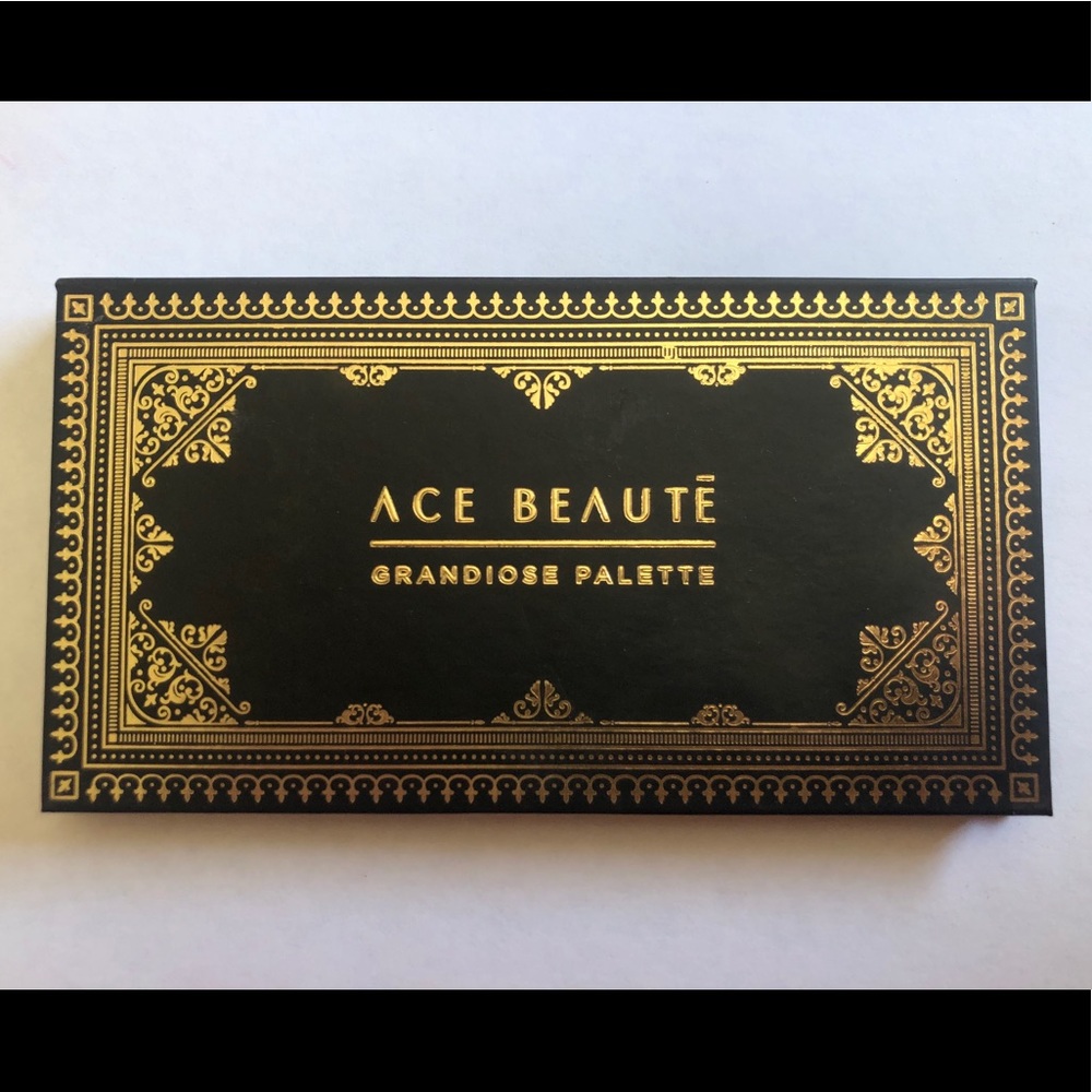 Ace Beautē Grandiose Eyeshadow Palette - Unused!